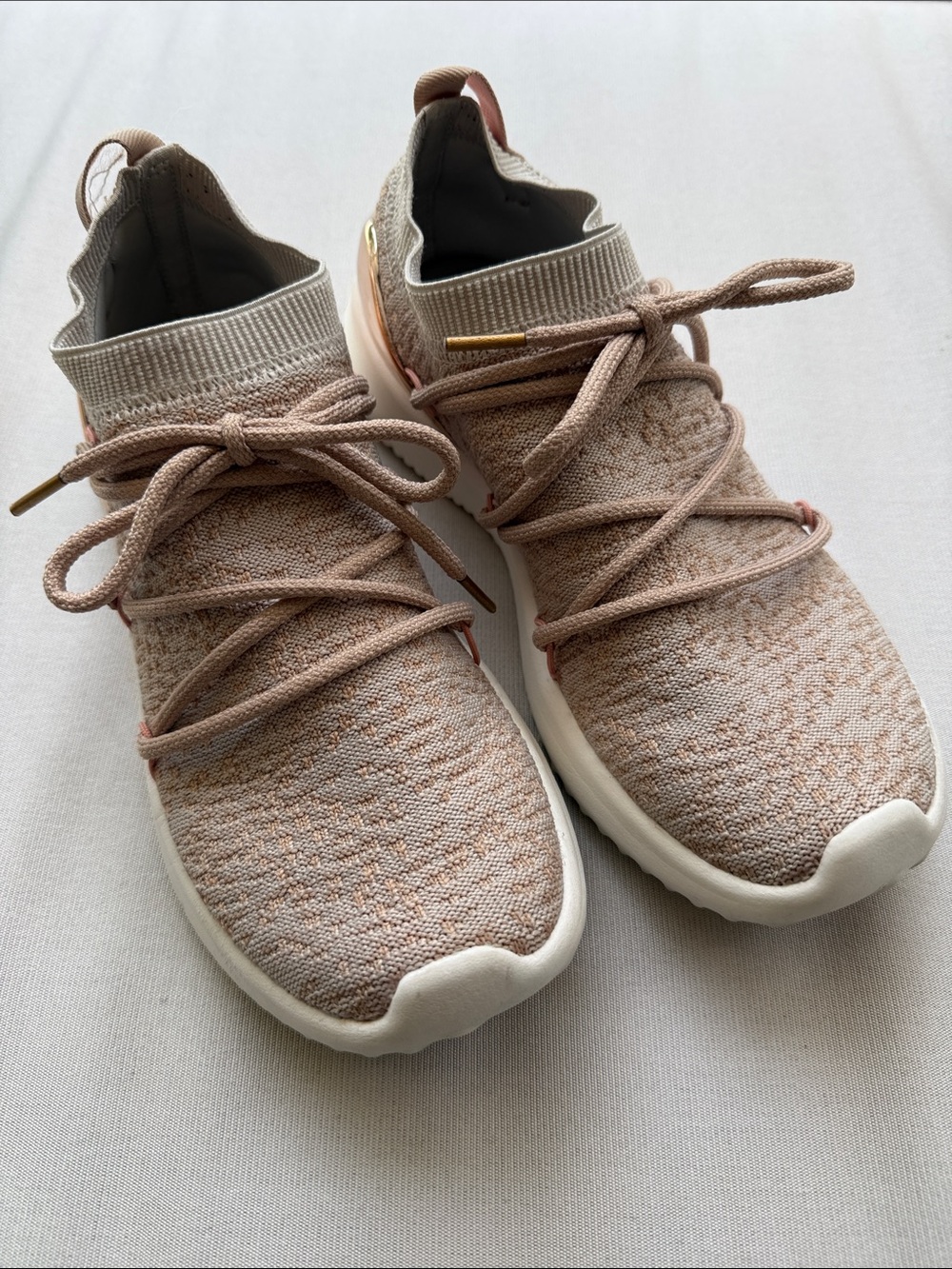 adidas Women's Knit Cloudfoam Sneakers in Light Beige and Cream 8.5
